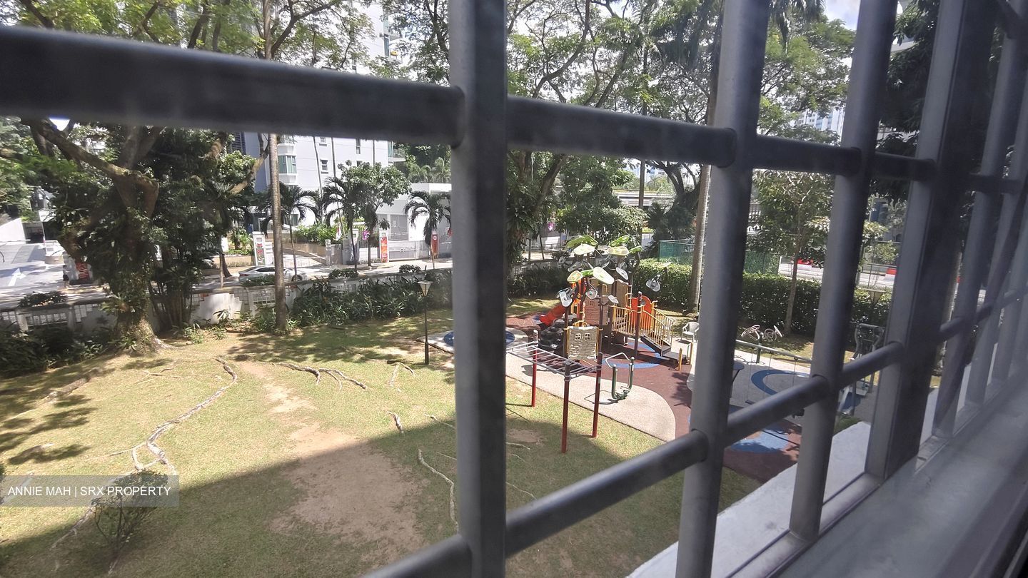Equatorial Apartments (D15), Apartment #636430521